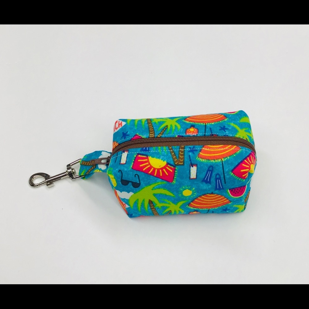 Clip On Dog Waste Poop Bag Dispenser
